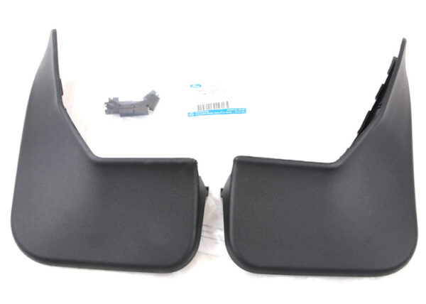 2161535 - NEW FORD FIESTA MK7 REAR MUDGUARD FLAP SET 2161535 AMH1BJ-286A12-AA ORIGINAL
