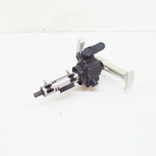 2277015 - NEW FORD TRANSIT MK4 TRANSMISSION GEAR SHIFT HOUSING 2277015 ORIGINAL