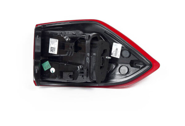 2304081 - NEW FORD ECOSPORT MK2 REAR RIGHT OUTER TAILLIGHT 2304081 GN15-13404-DE ORIGINAL