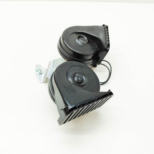 2361443 - FORD EDGE MK2 Horn Signal Assy 2361443 FA1T-13A803-CC NEW GENUINE