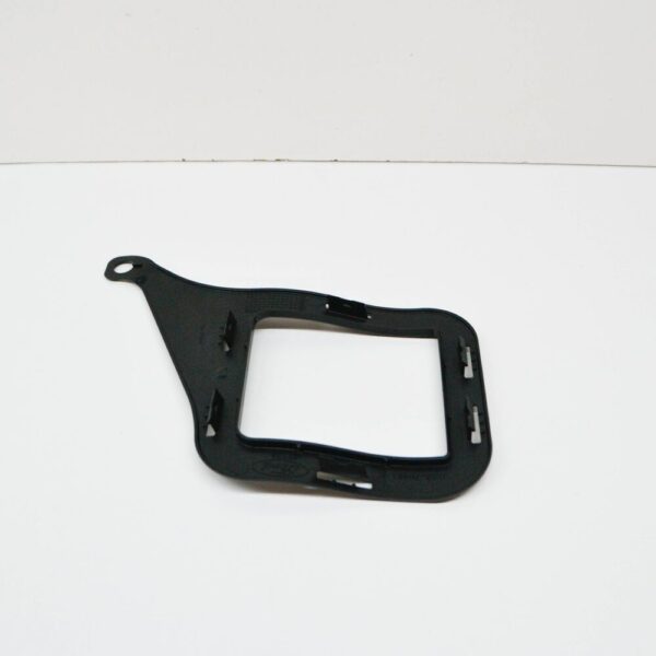 2368915 - FORD FOCUS MK4 C519 Lower Engine Cover Air Duct 2368915 NEW GENUINE