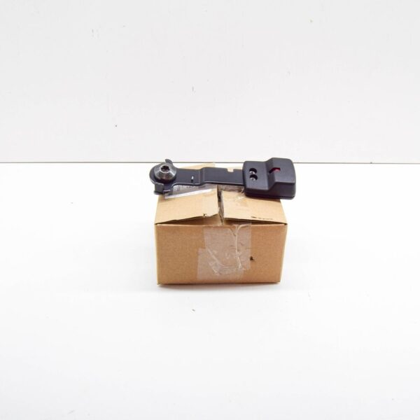 2559661 - FORD GALAXY MK3 REAR CENTRE SEAT BUCKLE 2559661 NEW GENUINE