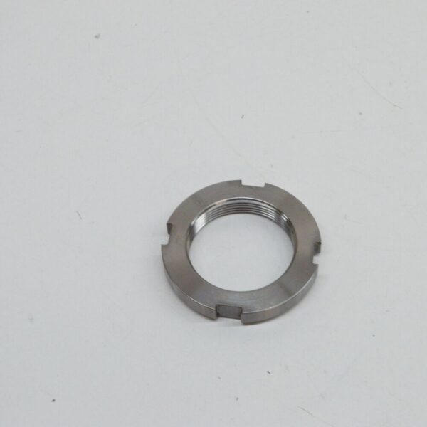 4023501 - NEW FORD RANGER MK3 REAR AXLE LEFT LOCKING NUT 4023501 ORIGINAL