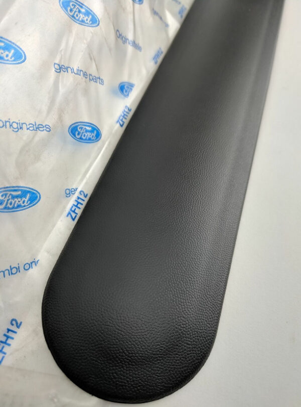 4523914 - NEW FORD TRANSIT CONNECT MK1 REAR LEFT SIDE UPPER MOLDING TRIM 4523914 ORIGINAL