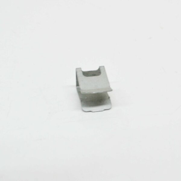5233203 - NEW FORD MONDEO MK5 COWL PANEL CLIP W716707-S439 5233203 ORIGINAL