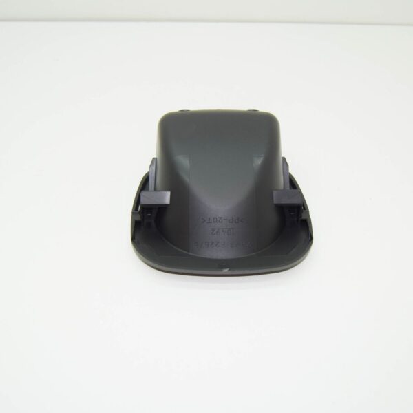C2C1539 - Jaguar XJ X350 Tailgate Grab Handle Part C2C1539 NEW GENUINE