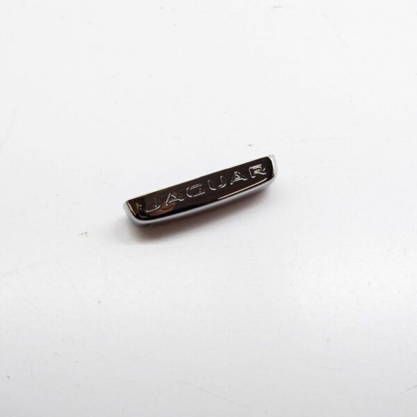 C2D33135 - Jaguar F-Pace X761 Key Fob End Cap Cover C2D33135 NEW GENUINE