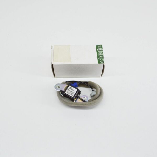 C2P24351 - Jaguar XK Coupe X150 GPS Antenna C2P24351 NEW GENUINE