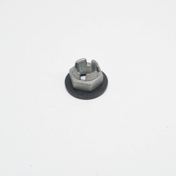 C2S51676 - Jaguar X-Type X400 Rear Hub and Bearing Nut C2S51676 NEW Original