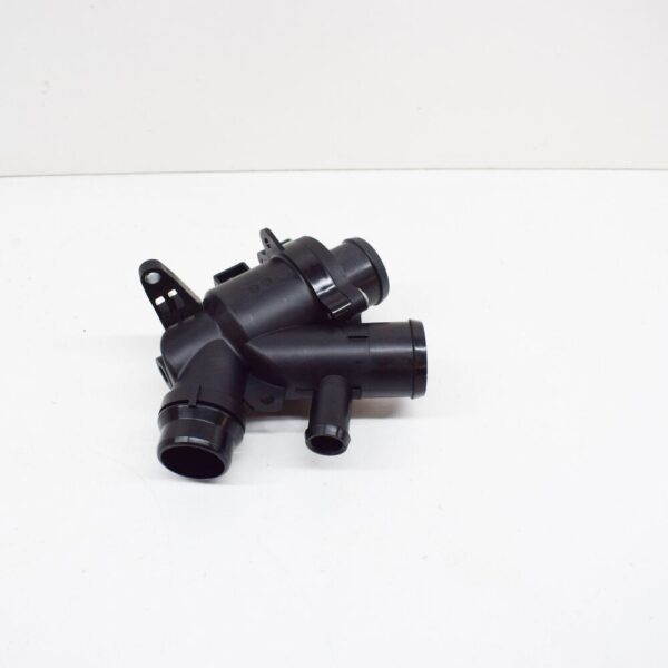 C2Z19929 - Jaguar F-Type Coupe Coolant Thermostat Housing C2Z19929 NEW GENUINE
