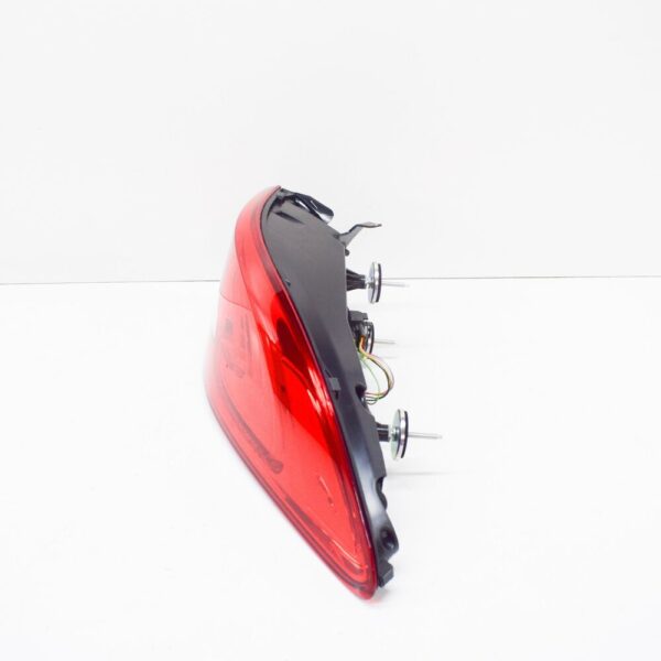 C2Z30816 - Jaguar XF X250 Estate Rear Right Outer Taillight C2Z30816 NEW GENUINE