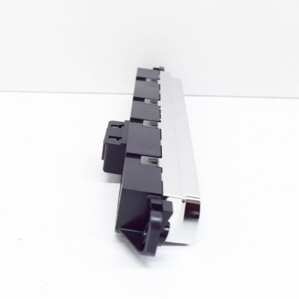 C2Z31425 - NEW GENUINE JAGUAR XF X250 Power Switch C2Z31425