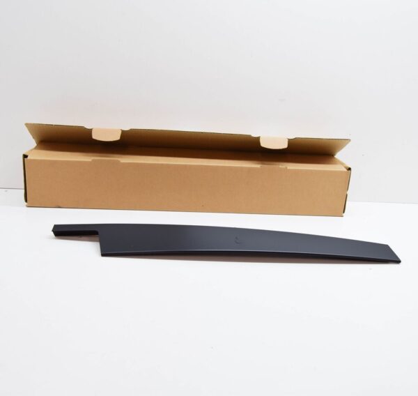DDC000131PMD - LR RANGE ROVER L322 Front Left Door B-Pillar Applique DDC000131PMD NEW GENUINE