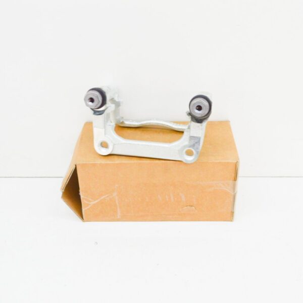LR001171 - LR FREELANDER 2 L359 Rear Disc Brake Caliper Bracket LR001171 NEW GENUINE
