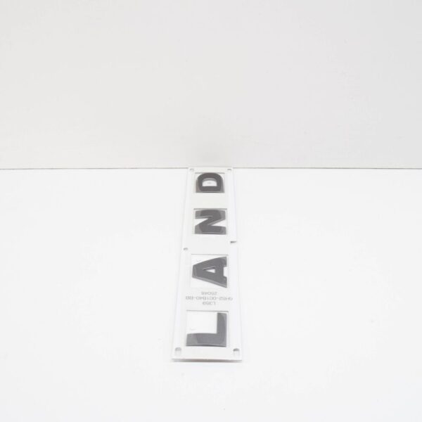LR002213 - LAND ROVER FREELANDER 2 L359 Front LAND Name Plate LR002213 New Genuine