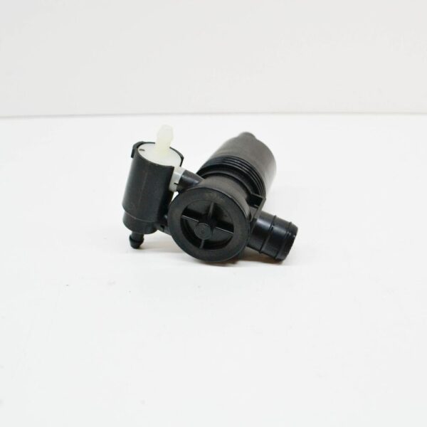 LR002301 - Land Rover Freelander 2 L359 Washwater Tank Pump LR002301 New Original