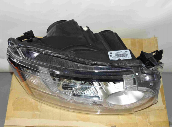LR023537 - Land Rover Discovery IV L319 Front Right Headlights LHD LR023537 NEW ORIGINAL