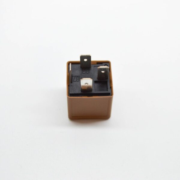 LR030372 - LAND ROVER RANGE ROVER EVOQUE L538 40 AMP Relay LR030372 NEW GENUINE