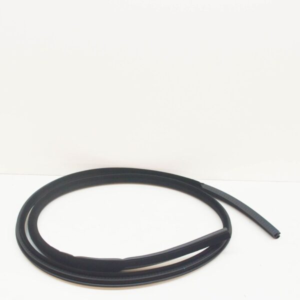 LR034097 - LAND ROVER RANGE ROVER L405 Front Inner Door Weatherstrip LR034097 NEW GENUINE
