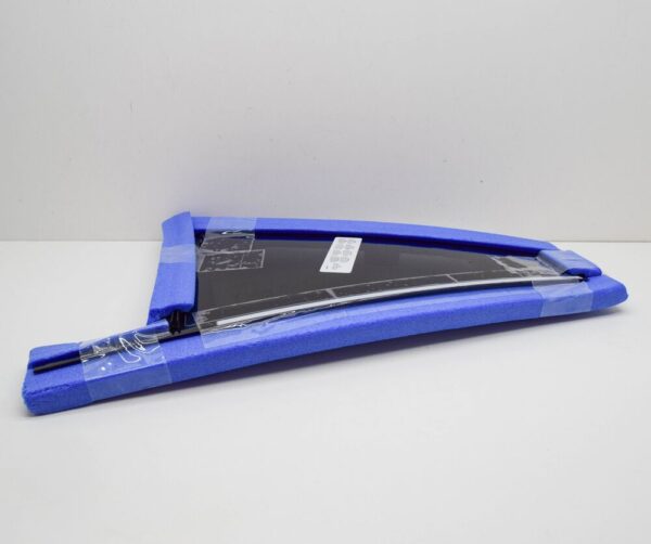 LR046785 - LAND ROVER RANGE ROVER IV L405 Rear Right Door Fixed Glass LR065502 NEW GENUINE