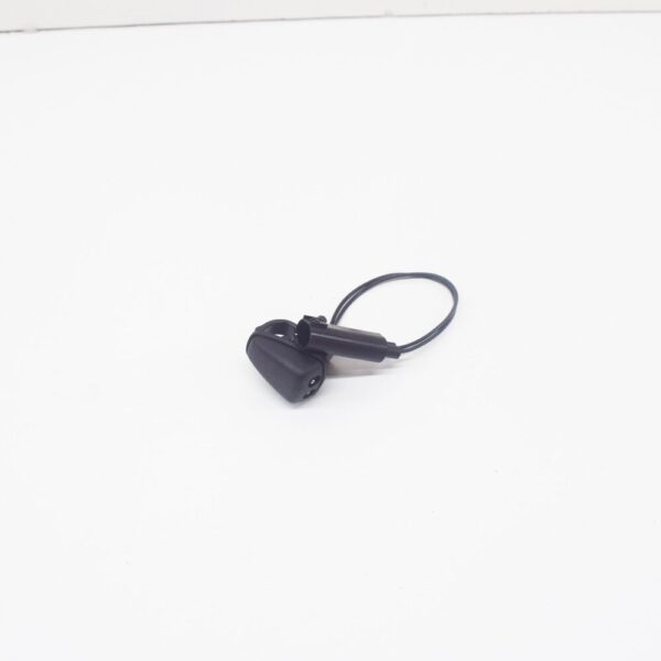 LR048615 - LAND ROVER DISCOVERY IV L319 Windshield Washer Jet LR048615 New Original