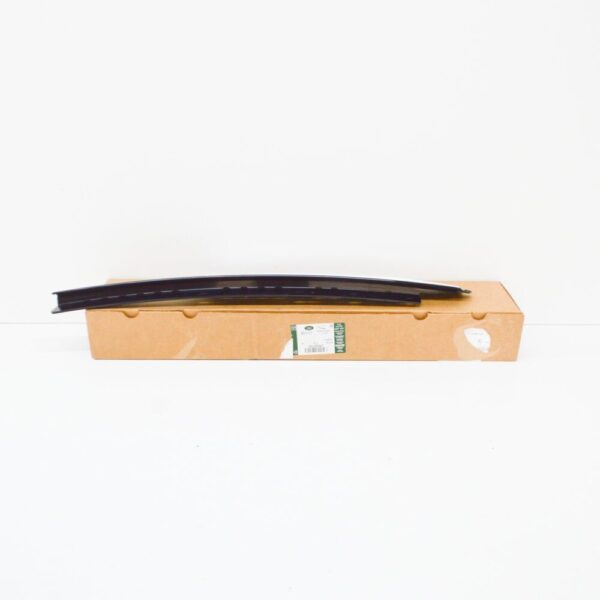 LR050756 - LR RANGE ROVER EVOQUE L538 Front Right Door Applique LR050756 NEW GENUINE