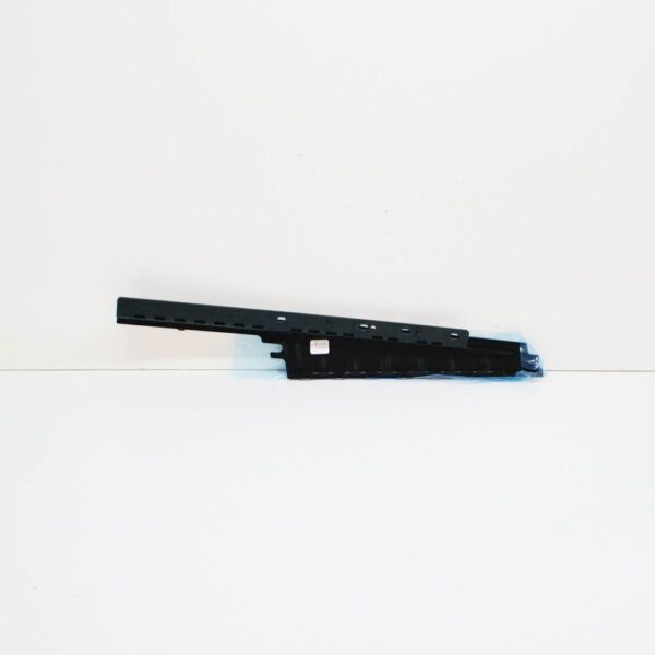 LR050758 - LR RANGE ROVER EVOQUE L538 Front Right Door Trim LR050758 NEW