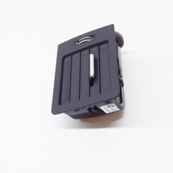 LR050981 - LR RANGE ROVER SPORT L494 Dashboard Top Right Vent LR050981 NEW
