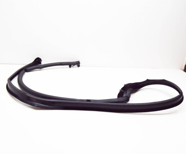 LR054826 - LAND ROVER RANGE ROVER L405 Front Right Upper Door Seal LR054826 NEW GENUINE