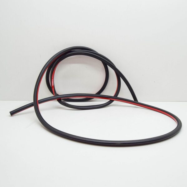 LR058545 - LAND ROVER DISCOVERY SPORT L550 Front Left Door Seal Rubber LR058545 NEW GENUINE