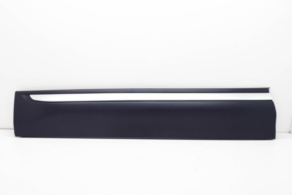 LR084461 - LAND ROVER RANGE ROVER EVOQUE L538 Front Left Door Molding LR084461 NEW GENUINE