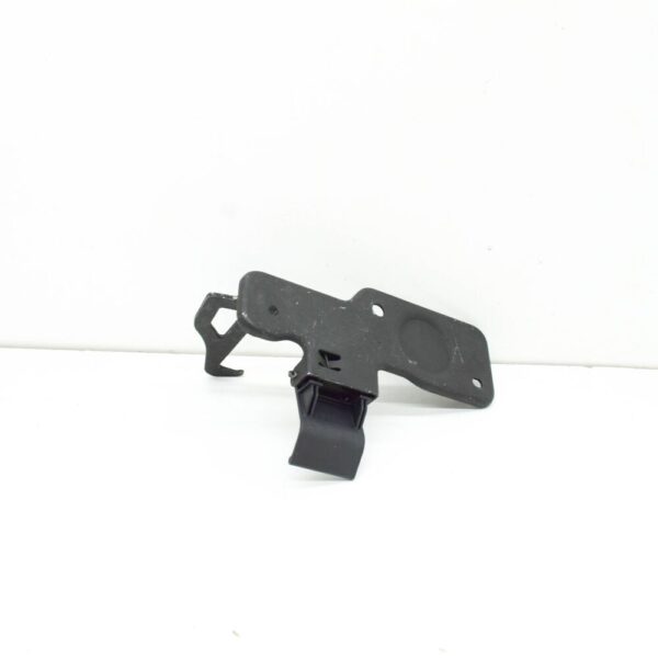 LR132100 - LR Defender L316 bonnet security lock LR132100 original part