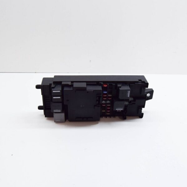 LR133591 - LAND ROVER DEFENDER L663 Fuse Box LR133591 NEW GENUINE