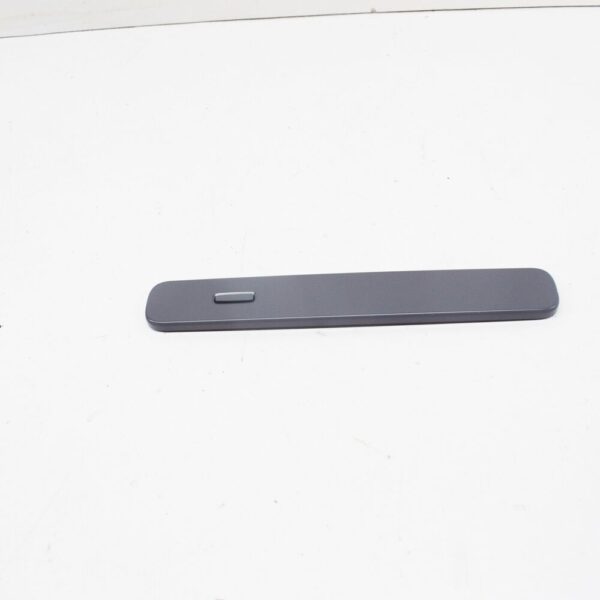 LR135292 - LR RANGE ROVER VELAR L560 Rear Left Door Handle Cover LR135292 NEW GENUINE