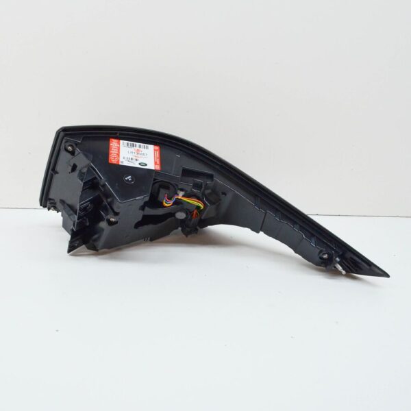 LR136857 - LAND ROVER RANGE ROVER SPORT Rear Left Taillight RHD LR136857 NEW GENUINE