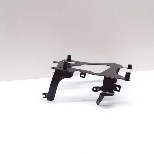 LR137514 - LAND ROVER RANGE ROVER IV L405 Intercooler Bracket LR137514 NEW GENUINE