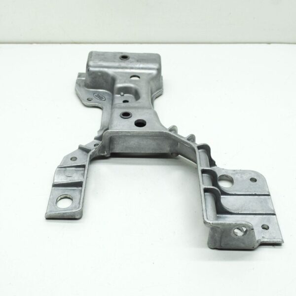 LR143160 - LAND ROVER RANGE ROVER VELAR L560 Front End Right Bracket  LR143160 New Genuine