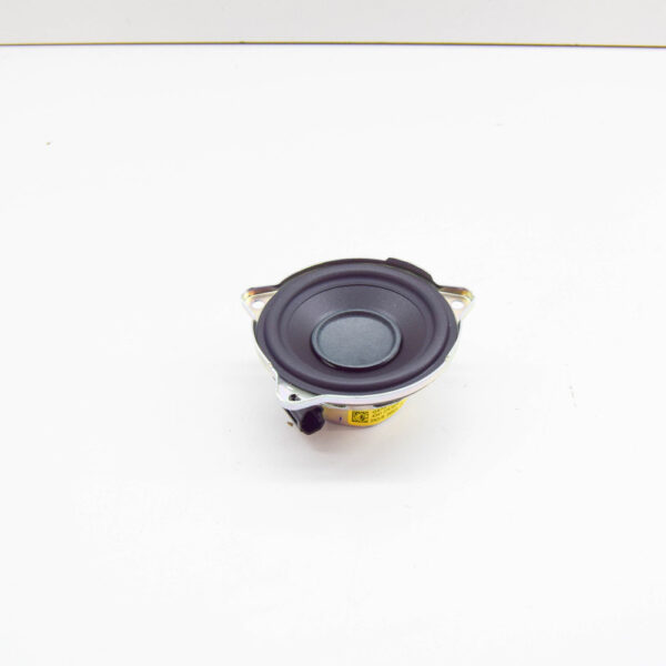 LR152702 - LAND ROVER DEFENDER L663 Front Door Mid Range Speaker LR152702 NEW GENUINE