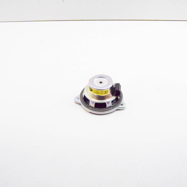 LR152702 - LAND ROVER DEFENDER L663 Front Door Mid Range Speaker LR152702 NEW GENUINE