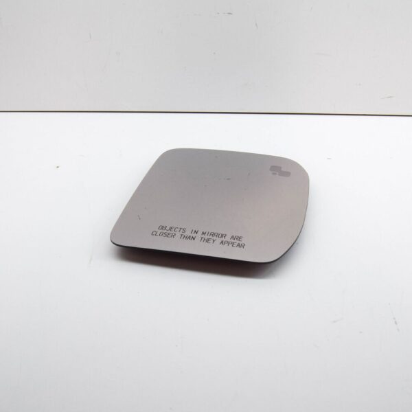 LR154403 - LAND ROVER DEFENDER L663 Front Right Door Mirror Glass LHD LR154403 NEW GENUINE