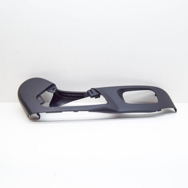 LR154507 - LR RR VELAR L560 Front Right Outer Seat Cushion Valance LR154507 NEW GENUINE