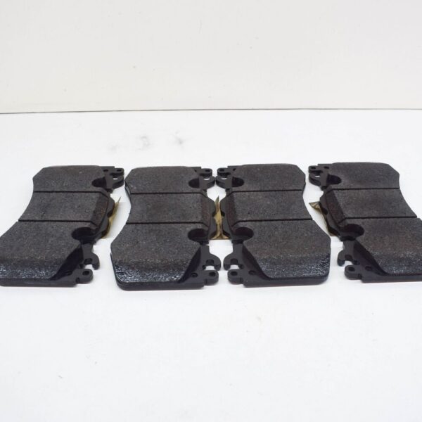 LR160069 - LAND ROVER RANGE ROVER IV L405 Front Wheel Brake Pad LR160069 NEW GENUINE