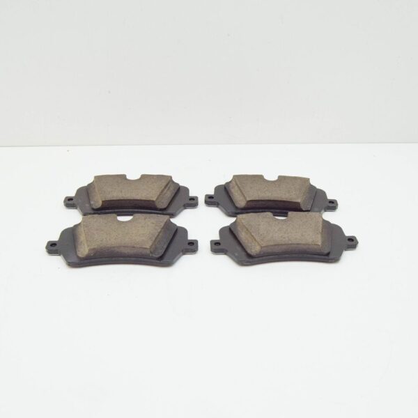 LR162047 - LAND ROVER RANGE ROVER SPORT II L494 Rear Brake Pads LR162047 NEW