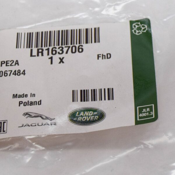 LR163706 - LAND ROVER RANGE ROVER IV L405 Front Sunroof Seal LR163706 NEW