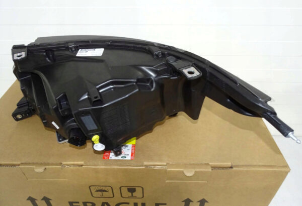 LR169868 - LR Range Rover IV L405 Front Right Headlights LHD LR169868 NEW ORIGINAL