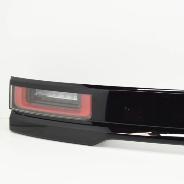 LR181903 - LAND ROVER RANGE ROVER VELAR L560 Rear Tailgate Light LR181903 NEW GENUINE
