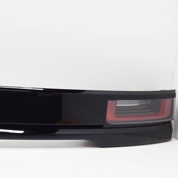 LR181903 - LAND ROVER RANGE ROVER VELAR L560 Rear Tailgate Light LR181903 NEW GENUINE