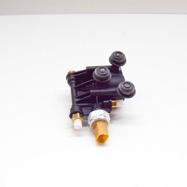 RVH000046 - Land Rover Discovery IV L319 Air Suspension Valve RVH000046 New Genuine