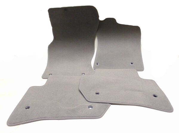 T4A3005AMT - JAGUAR F-PACE X761 floor mat set RHD T4A3005AMT NEW ORIGINAL