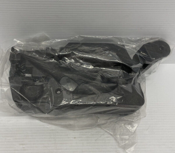 T4A37409 - Jaguar F-PACE X761 Trailer Clutch Mount T4A37409, Original Part